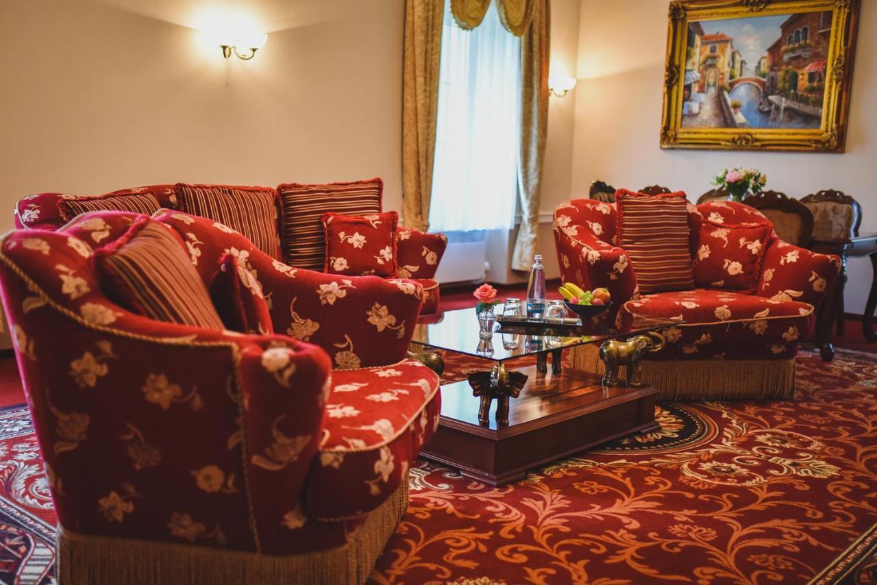 Zamek Kamenny Dvur Otel Kynsperk nad Ohri Dış mekan fotoğraf