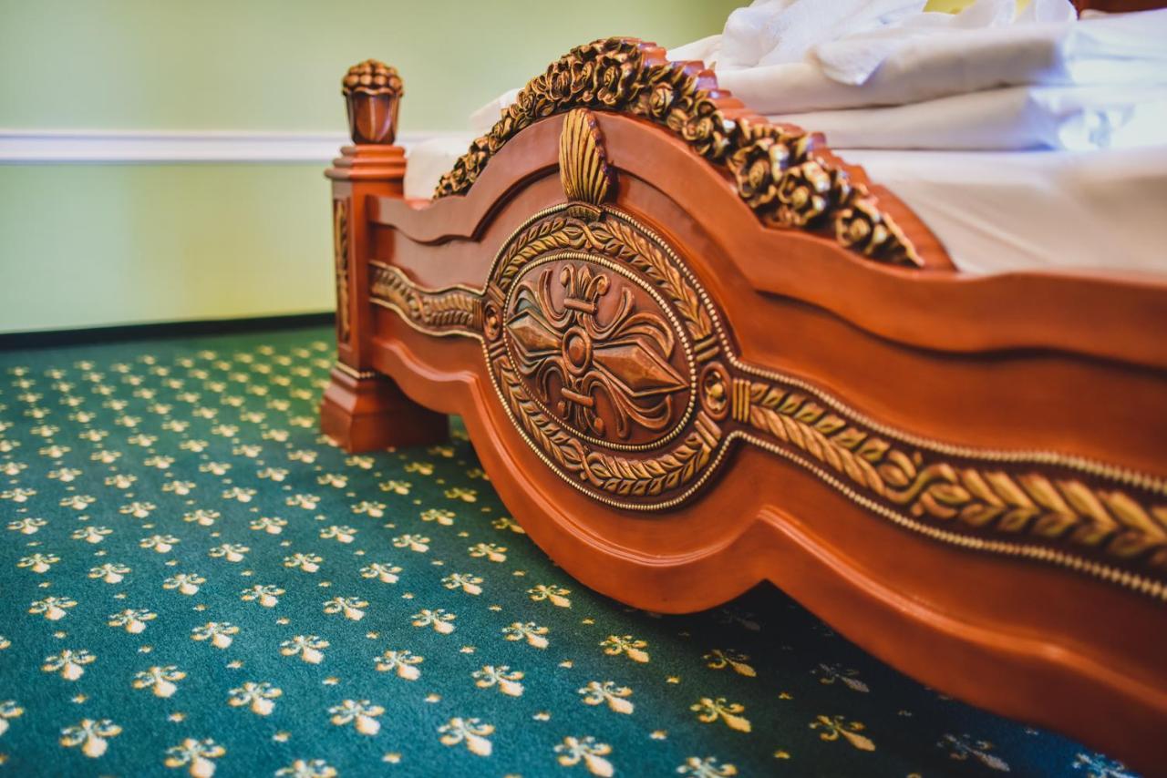 Zamek Kamenny Dvur Otel Kynsperk nad Ohri Dış mekan fotoğraf