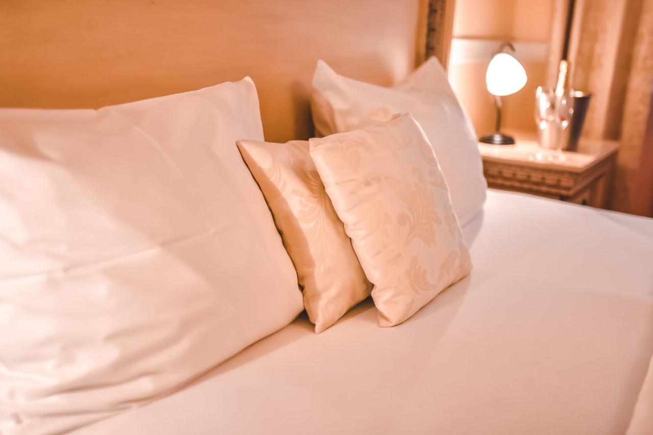 Zamek Kamenny Dvur Otel Kynsperk nad Ohri Dış mekan fotoğraf